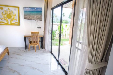 Chalet de 3 dormitorios en Surat Thani, Tailandia № 144403 - foto 10