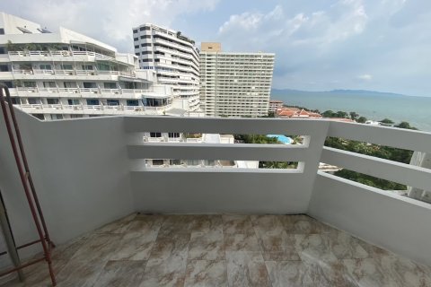 Apartment on Jomtien Beach, Pattaya, Thailand 1 bedroom № 101526 - photo 18