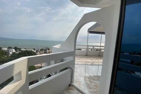 Apartment on Jomtien Beach, Pattaya, Thailand 1 bedroom № 101526 - photo 24