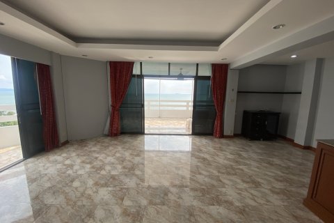 Apartment on Jomtien Beach, Pattaya, Thailand 1 bedroom № 101526 - photo 9