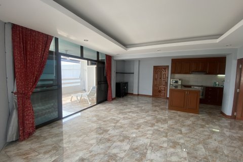 Apartment on Jomtien Beach, Pattaya, Thailand 1 bedroom № 101526 - photo 12