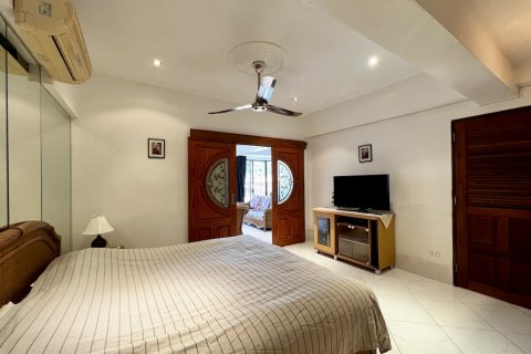 Apartamento de 1 dormitorio en Pattaya, Tailandia № 101525 - foto 13