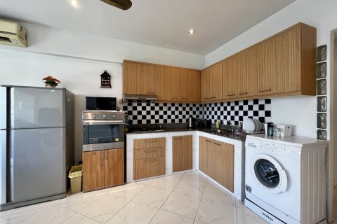 Apartamento de 1 dormitorio en Pattaya, Tailandia № 101525 - foto 4