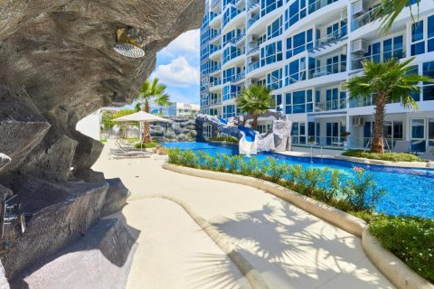 Apartamento de 1 dormitorio en Pattaya, Tailandia № 101521 - foto 27