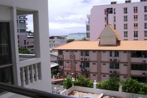Apartamento de 2 dormitorios en Pattaya, Tailandia № 101524 - foto 7