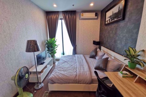 Condo in Huai Khwang, Bangkok, Thailand, 1 bedroom № 76769