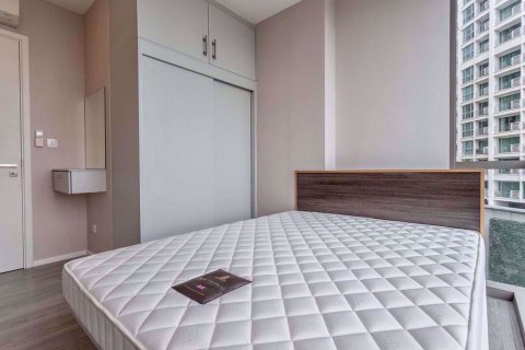 Condominio de 2 dormitorios en Khlong Toei, Bangkok, Tailandia № 76771 - foto 10