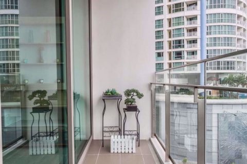 Condominio de 2 dormitorios en Khlong Toei, Bangkok, Tailandia № 76771 - foto 17