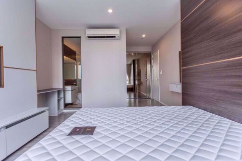 Condominio de 2 dormitorios en Khlong Toei, Bangkok, Tailandia № 76771 - foto 12