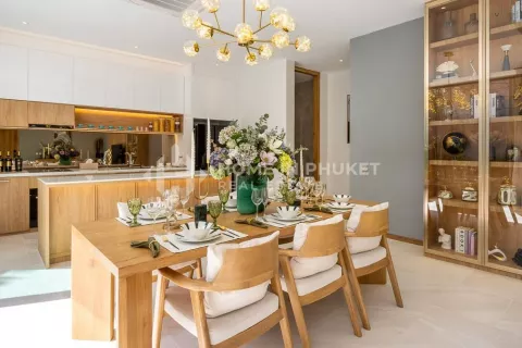 Casa de 4 dormitorios en Phuket, Tailandia № 131695 - foto 6