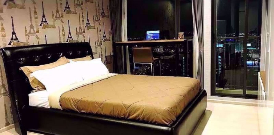 Studio in the Condo in Ratchathewi, Bangkok, Thailand № 76457