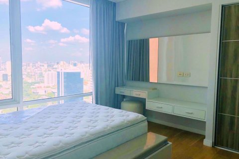 Dúplex de 3 dormitorios en Khlong Toei, Bangkok, Tailandia № 76456 - foto 9