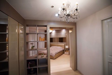 Condominio de 2 dormitorios en Khlong San, Bangkok, Tailandia № 76645 - foto 20