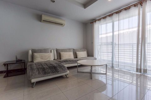 Condominio de 3 dormitorios en Watthana, Bangkok, Tailandia № 76647 - foto 8