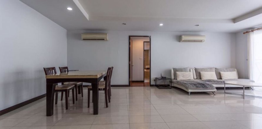 Condominio de 3 dormitorios en Watthana, Bangkok, Tailandia № 76647