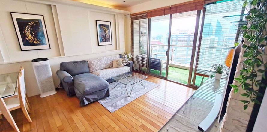Condominio de 2 dormitorios en Khlong Toei, Bangkok, Tailandia № 76665