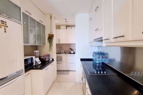 Condominio de 2 dormitorios en Khlong Toei, Bangkok, Tailandia № 76665 - foto 12