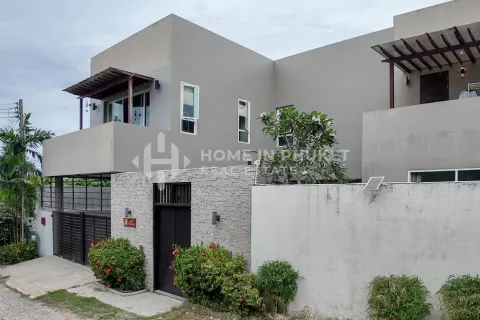 Casa de 4 dormitorios en Rawai, Tailandia № 131846 - foto 17