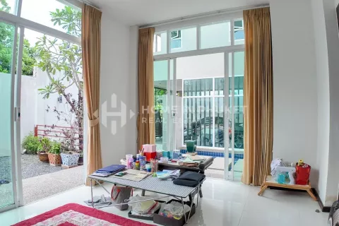 Casa de 4 dormitorios en Rawai, Tailandia № 131846 - foto 7