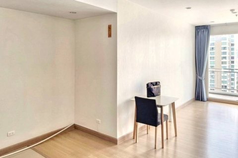 Condominio de 1 dormitorio en Bangkok, Tailandia № 120361 - foto 3