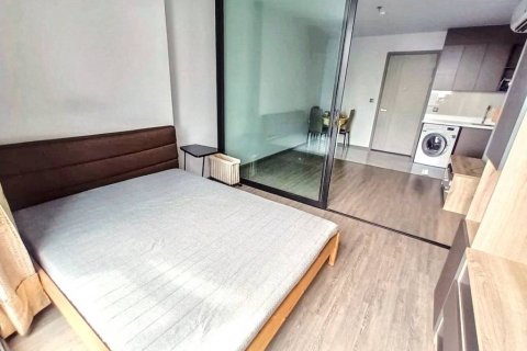 Condo in Bangkok, Thailand, 1 bedroom № 120360 - photo 5
