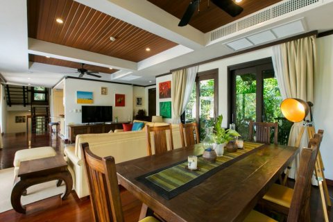 Chalet de 3 dormitorios en Phuket, Tailandia № 144589 - foto 4