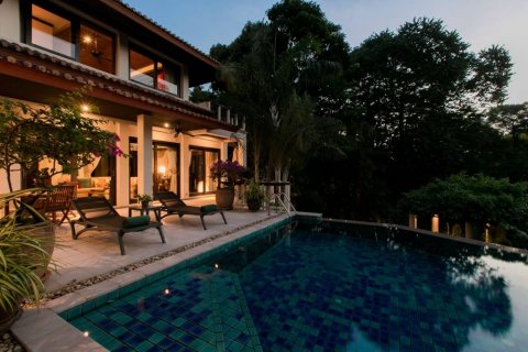Villa in Phuket, Thailand 3 Schlafzimmer № 144589