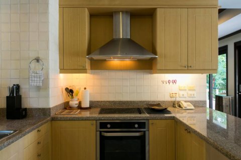 Chalet de 3 dormitorios en Phuket, Tailandia № 144589 - foto 6