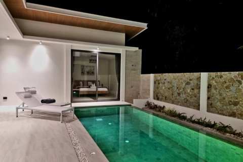 Chalet de 4 dormitorios en Surat Thani, Tailandia № 144595 - foto 4