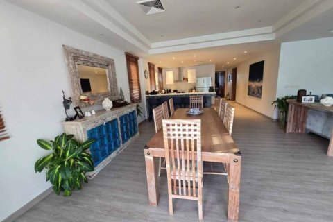 Condominio de 3 dormitorios en Phuket, Tailandia № 144592 - foto 3