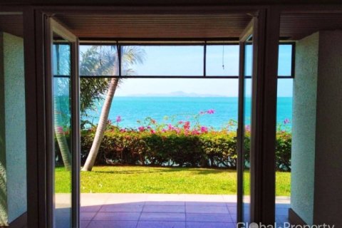 Condominio de 1 dormitorio en Pattaya, Tailandia № 132330 - foto 5