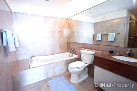Condominio de 1 dormitorio en Pattaya, Tailandia № 132330 - foto 14
