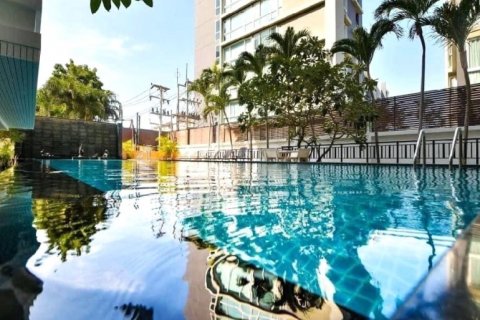 Condo in Pattaya, Thailand, 1 bedroom № 132332 - photo 2
