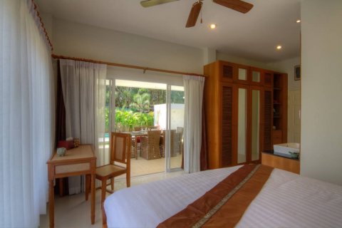 Chalet de 2 dormitorios en Phuket, Tailandia № 124629 - foto 7