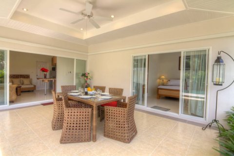 Chalet de 2 dormitorios en Phuket, Tailandia № 124629 - foto 9