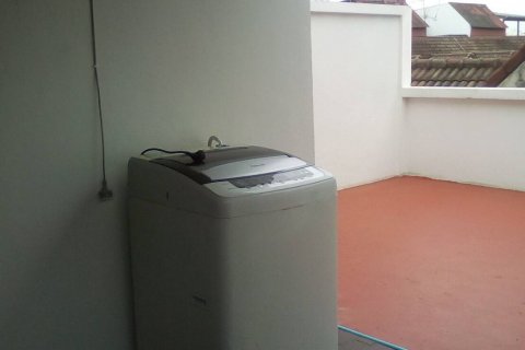 Adosado de 4 dormitorios en Bangkok, Tailandia № 143505 - foto 17