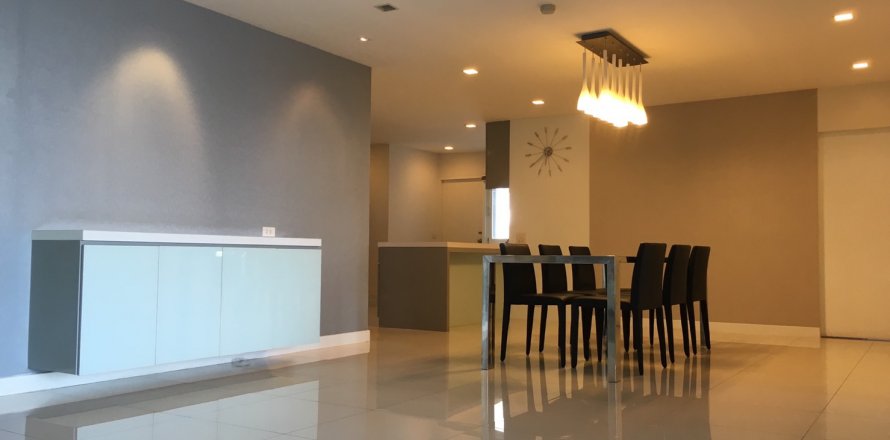 Condominio de 2 dormitorios en Bangkok, Tailandia № 143793