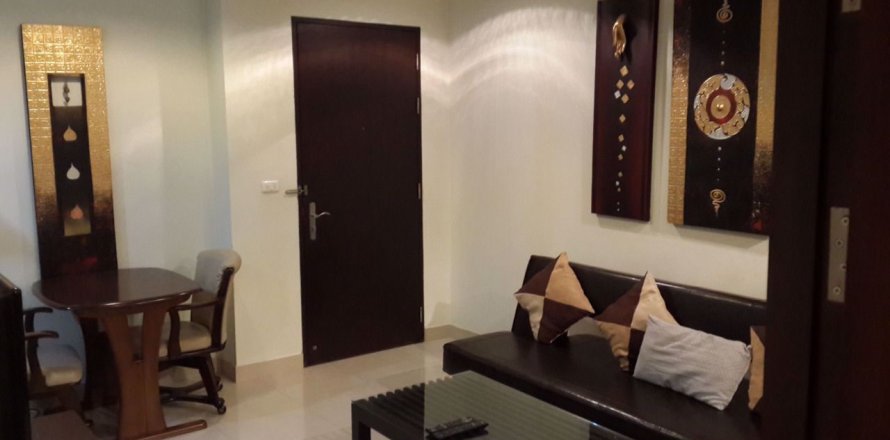 Condo in Bangkok, Thailand, 1 bedroom in The Address Sukhumvit 42 № 77298