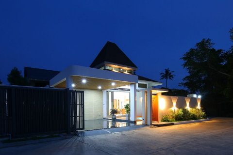 Casa de 3 dormitorios en Chalong, Tailandia № 74345 - foto 5