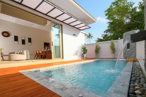 Casa de 3 dormitorios en Chalong, Tailandia № 74345 - foto 2