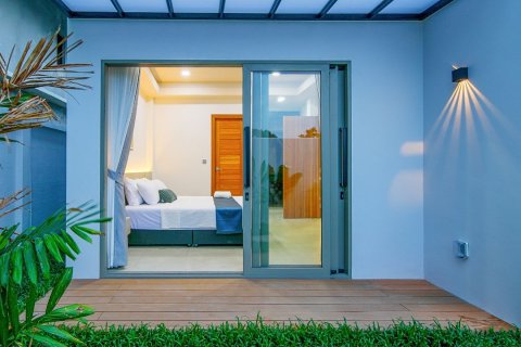 Casa de 3 dormitorios en Chalong, Tailandia № 74345 - foto 18