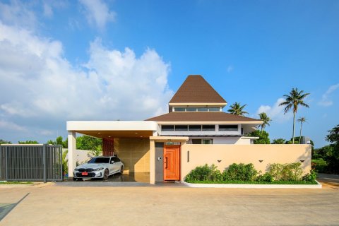 House in Chalong, Thailand 3 bedrooms № 74345