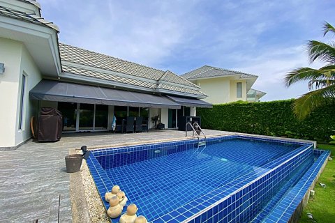 Casa de 3 dormitorios en Hua Hin, Tailandia № 125518 - foto 3