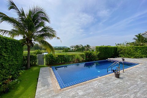 Casa de 3 dormitorios en Hua Hin, Tailandia № 125518 - foto 6