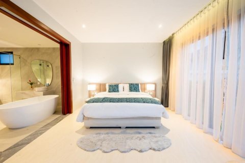 Casa de 3 dormitorios en Hua Hin, Tailandia № 125514 - foto 11