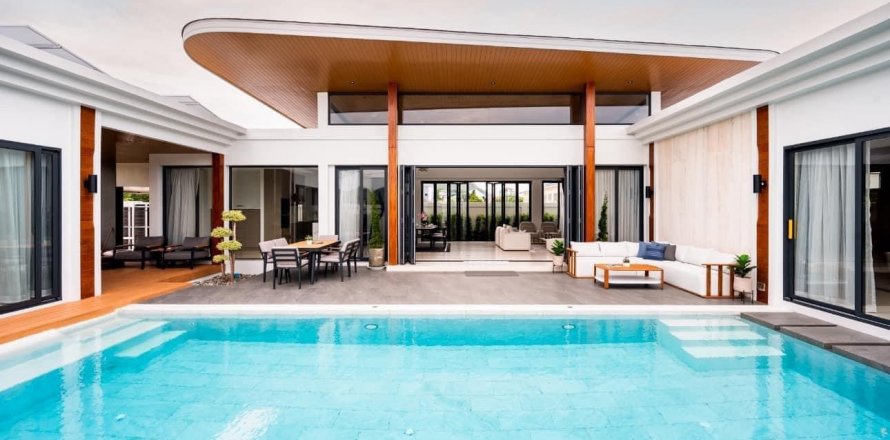 Casa de 3 dormitorios en Hua Hin, Tailandia № 125514