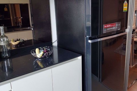 Condo à Bang Rak, Bangkok, Thaïlande, 1 chambre  № 76079 - photo 9