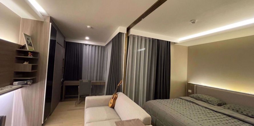 Condominio de 1 dormitorio en Khlong Toei, Bangkok, Tailandia № 76078