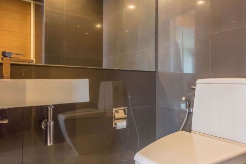 Condominio de 1 dormitorio en Khlong Toei, Bangkok, Tailandia № 76417 - foto 15