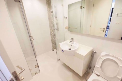 Condo à Sathon, Bangkok, Thaïlande, 2 chambres № 76419 - photo 9